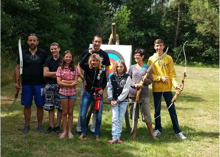 Camping Les Palafitos 3*