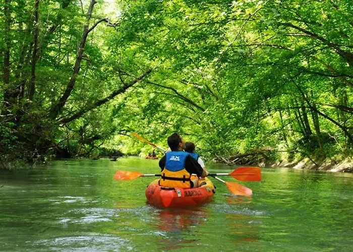 Les Palafitos Luglon