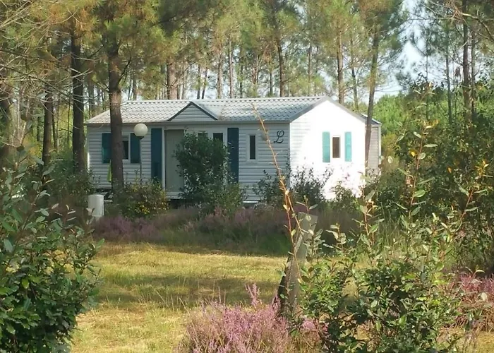 Les Palafitos Camping 3*